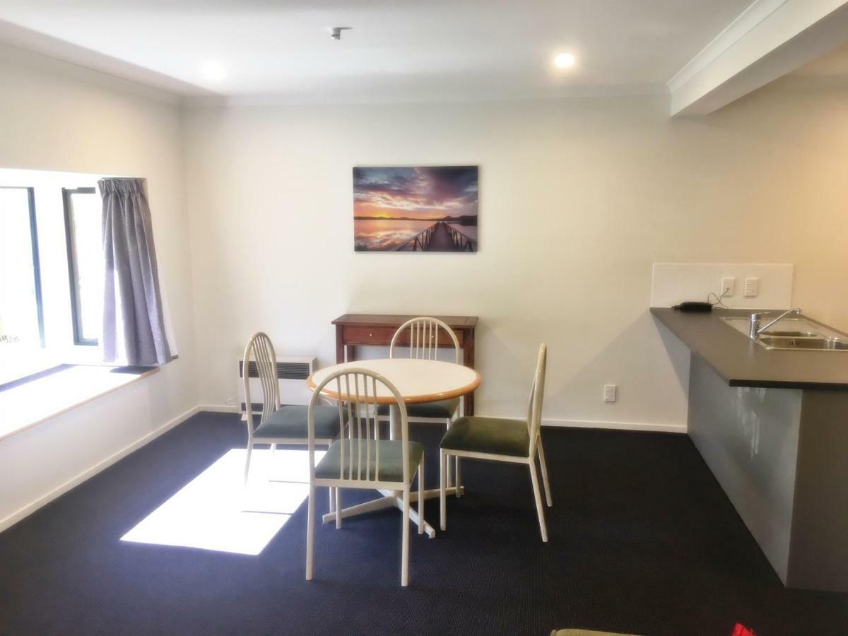 Woodlands Motels And Apartments Dunedin Exterior foto