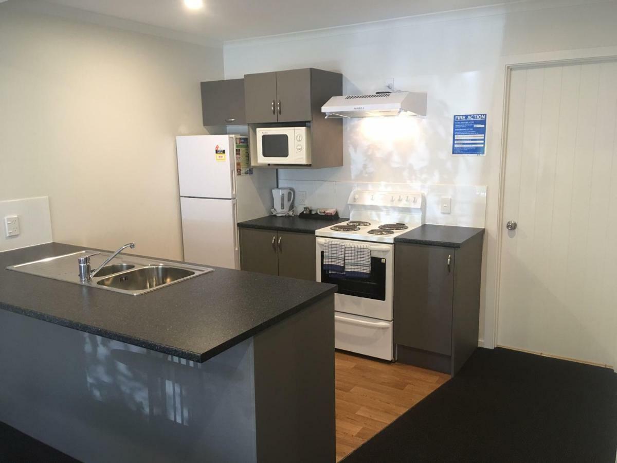 Woodlands Motels And Apartments Dunedin Exterior foto