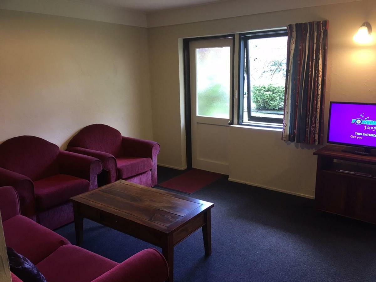 Woodlands Motels And Apartments Dunedin Exterior foto
