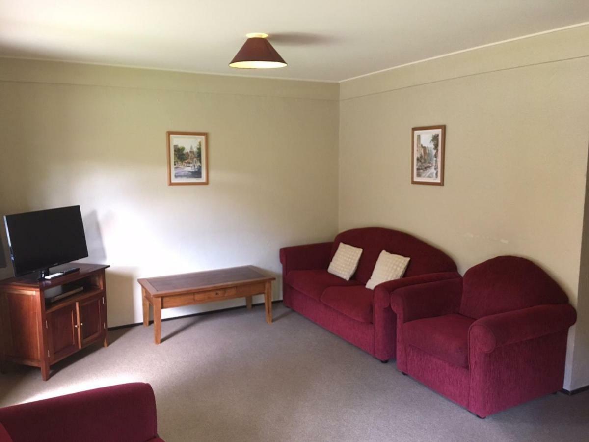 Woodlands Motels And Apartments Dunedin Exterior foto